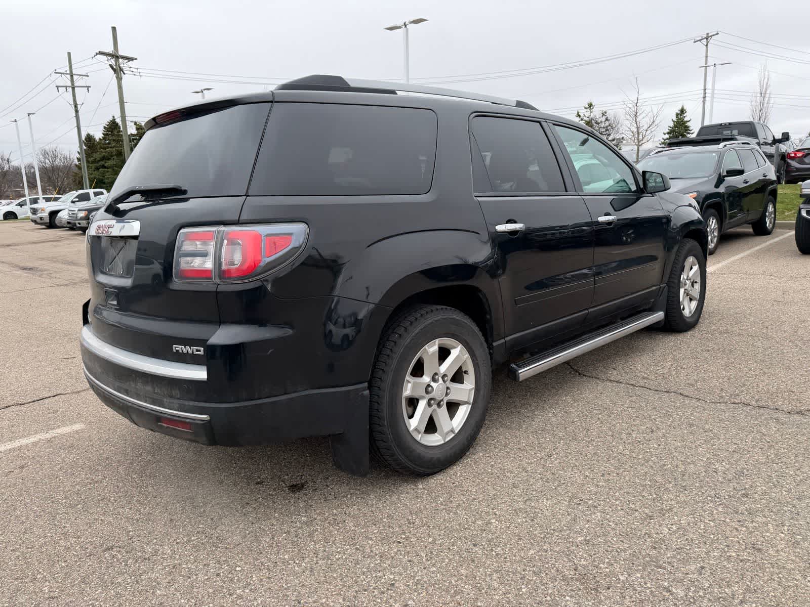Thumbnail: 2016 GMC Acadia - 17