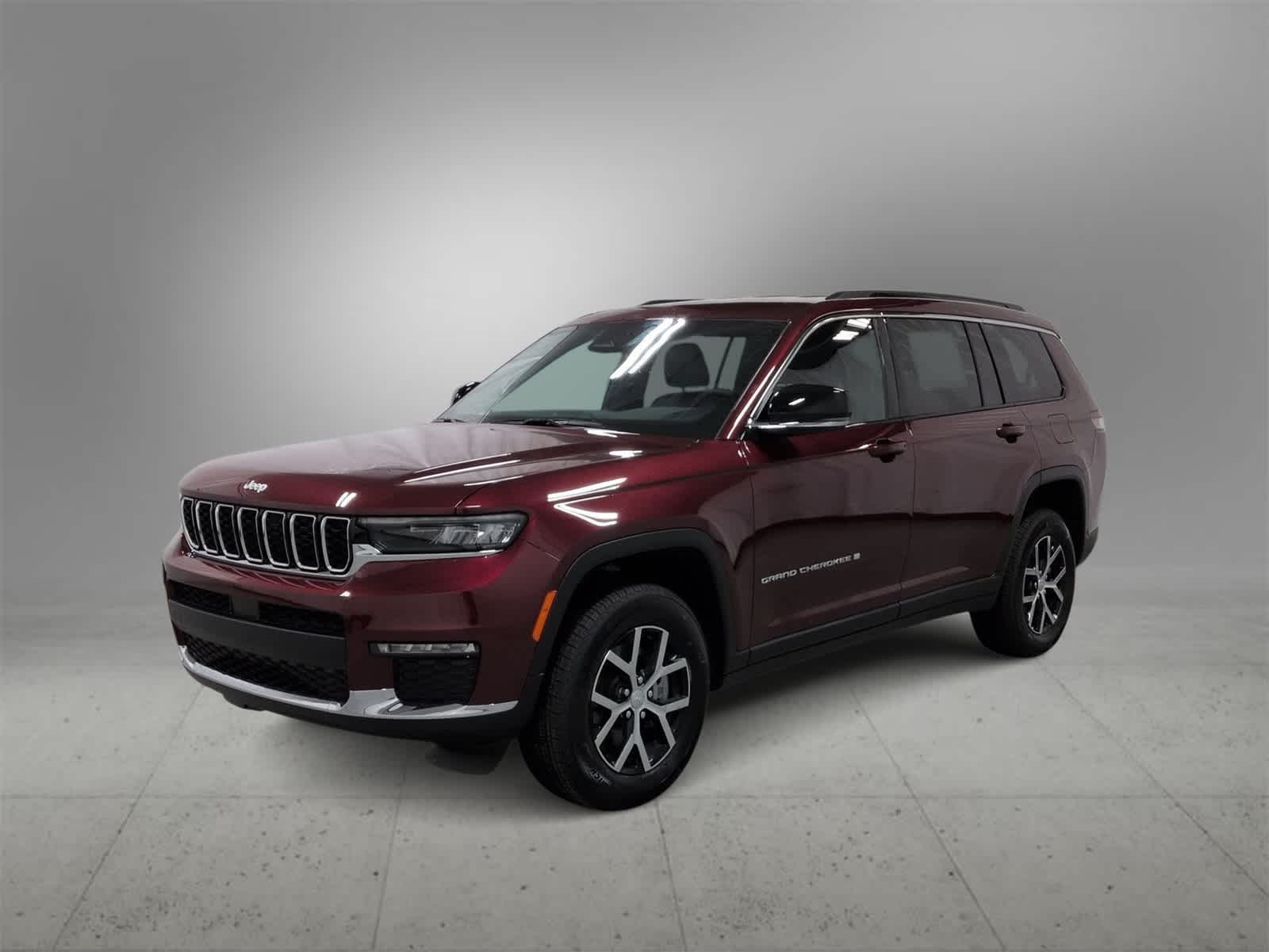 Thumbnail: 2025 Jeep Grand Cherokee L - 4