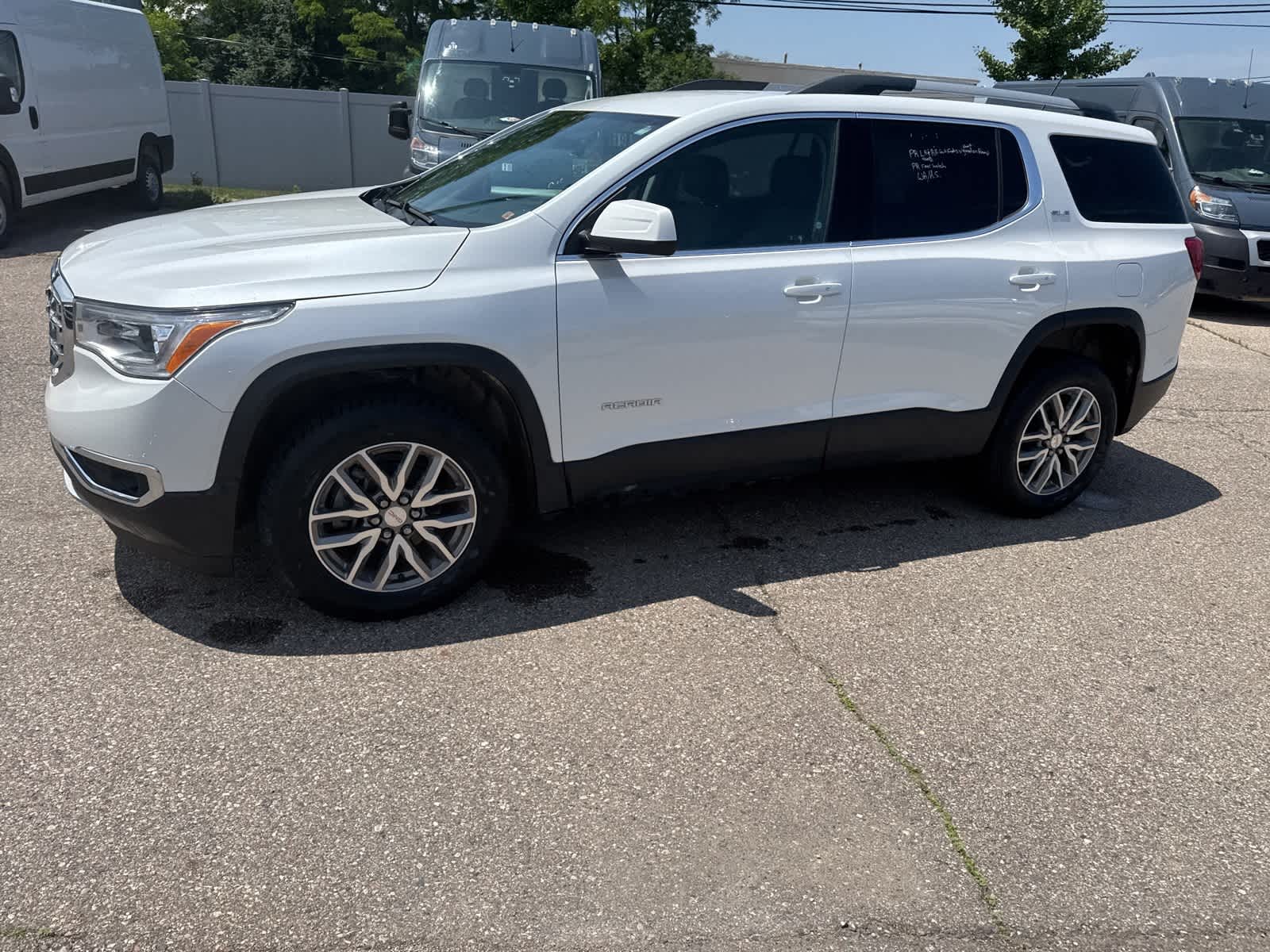 2019 GMC Acadia SLE 23