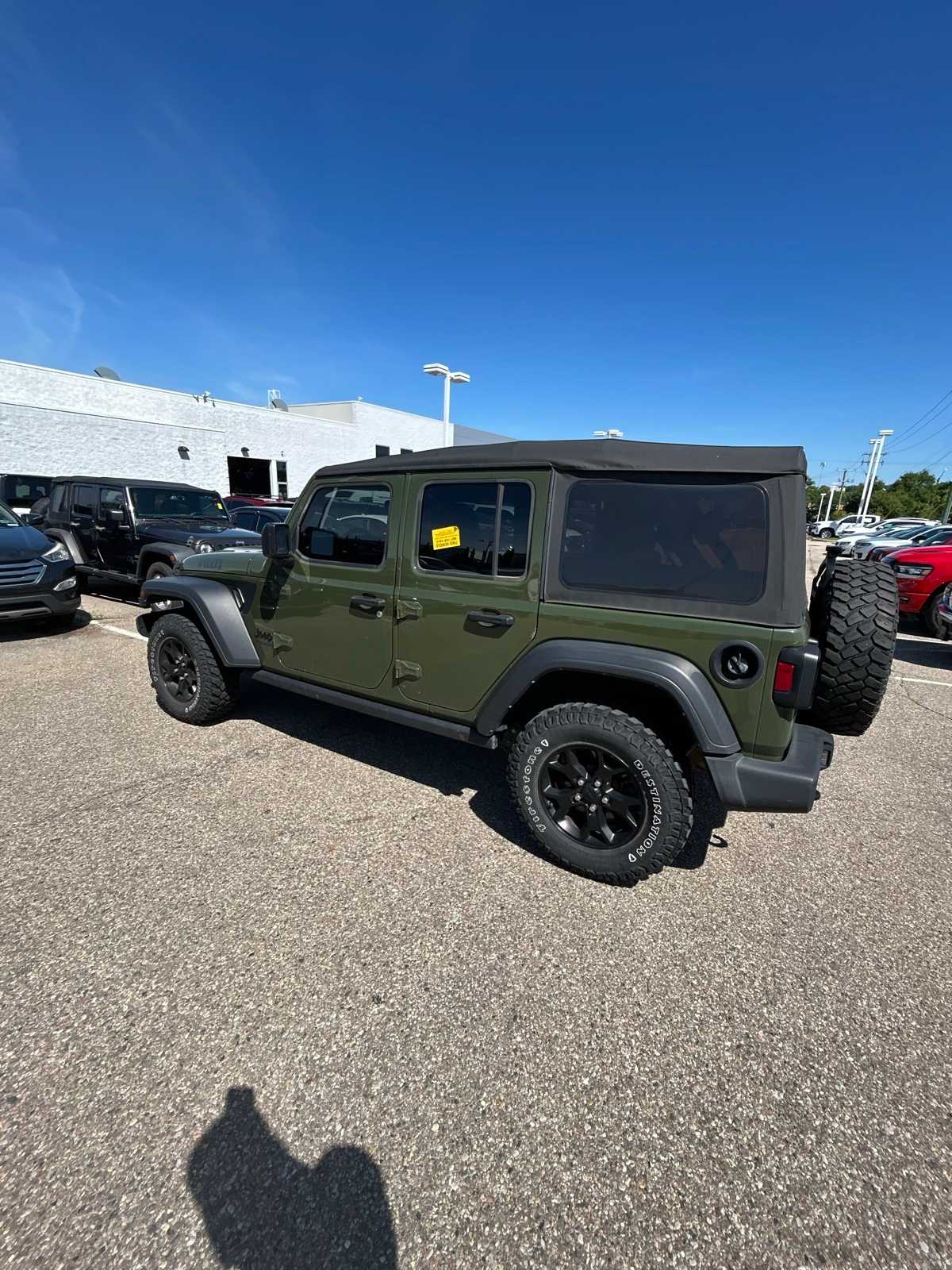Thumbnail: 2021 Jeep Wrangler - 26
