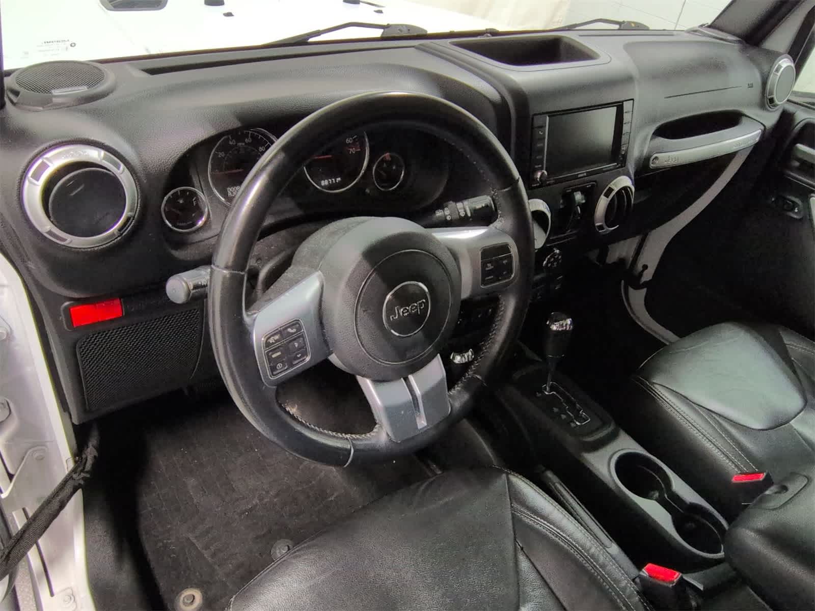 Thumbnail: 2017 Jeep Wrangler - 10