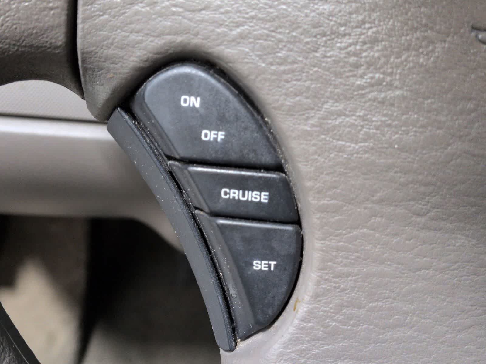 Thumbnail: 2006 Chrysler Sebring - 24