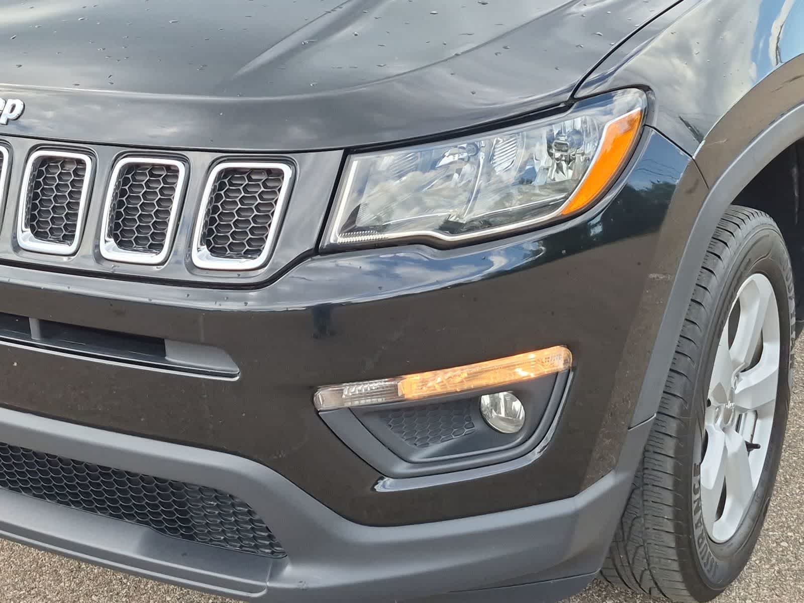 Thumbnail: 2018 Jeep Compass - 11