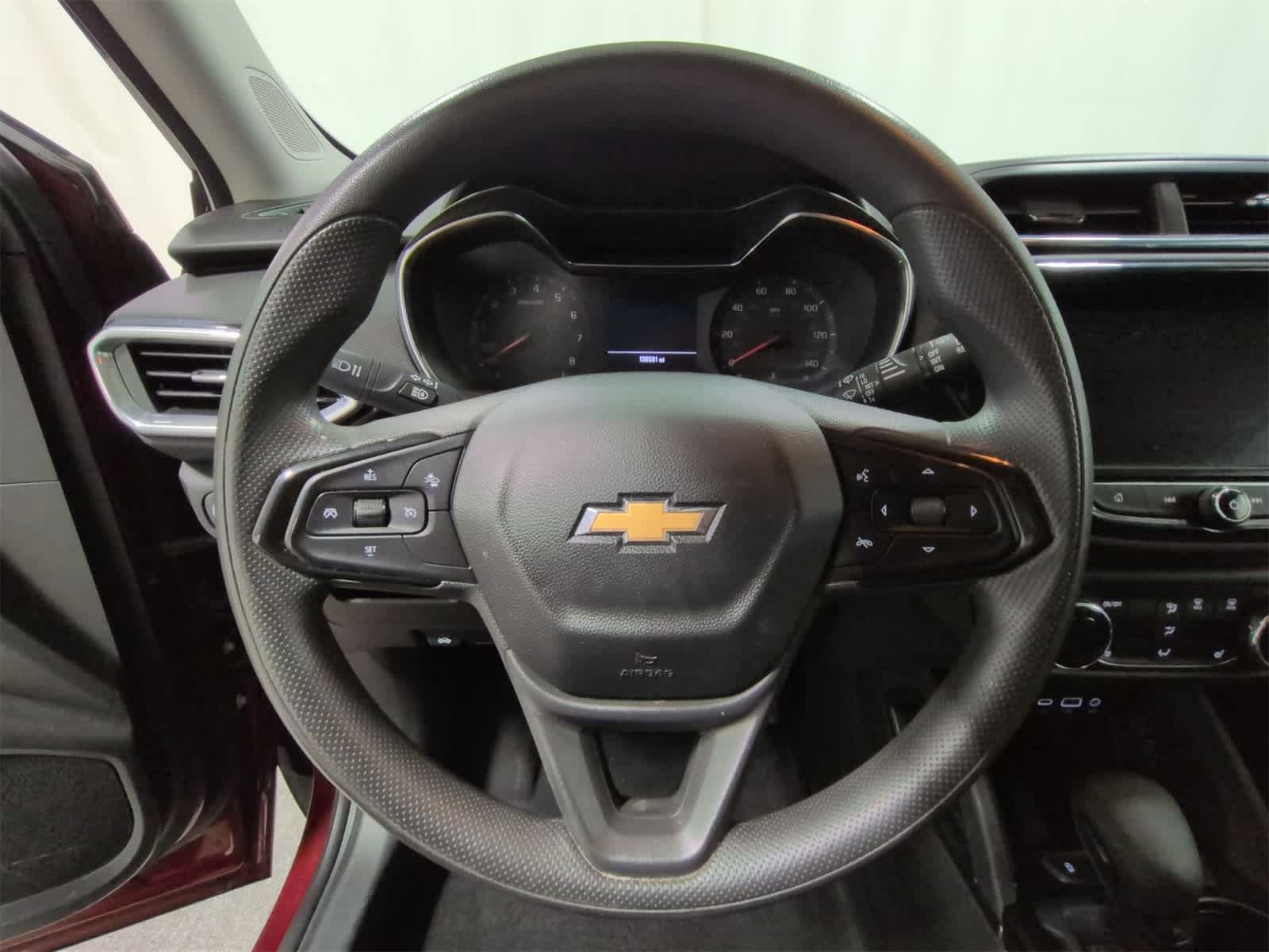 Thumbnail: 2023 Chevrolet TrailBlazer - 23