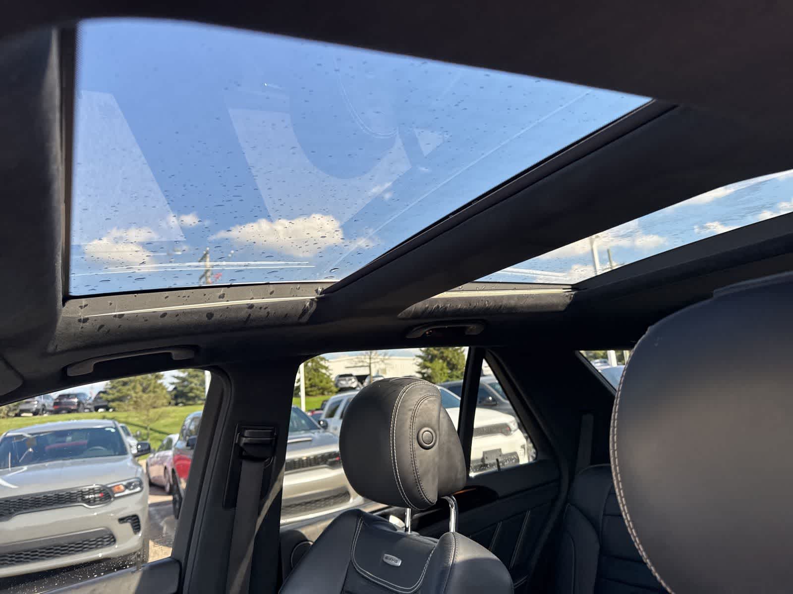 Thumbnail: 2014 Mercedes-Benz M-Class - 30