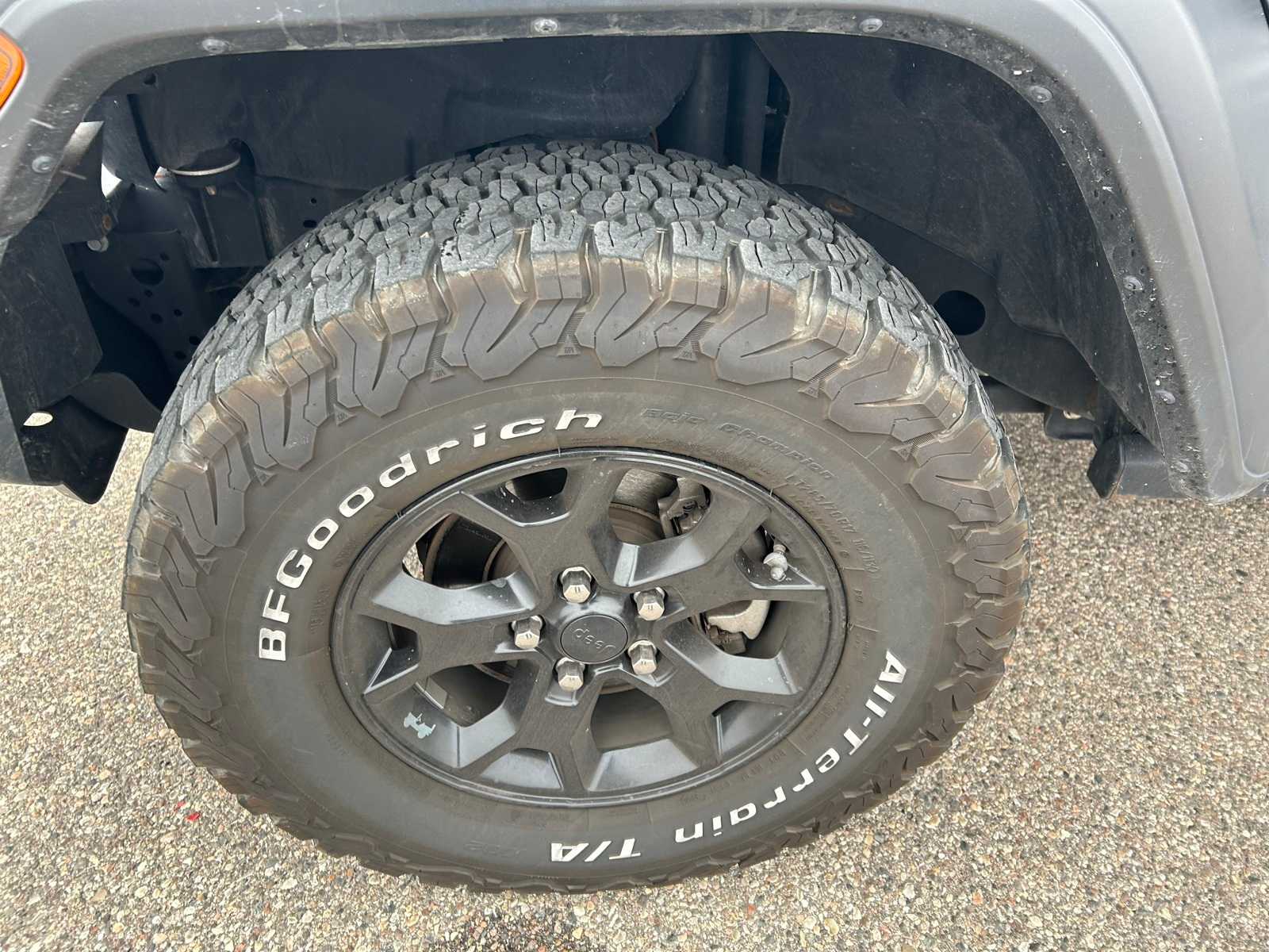 Thumbnail: 2020 Jeep Wrangler - 26