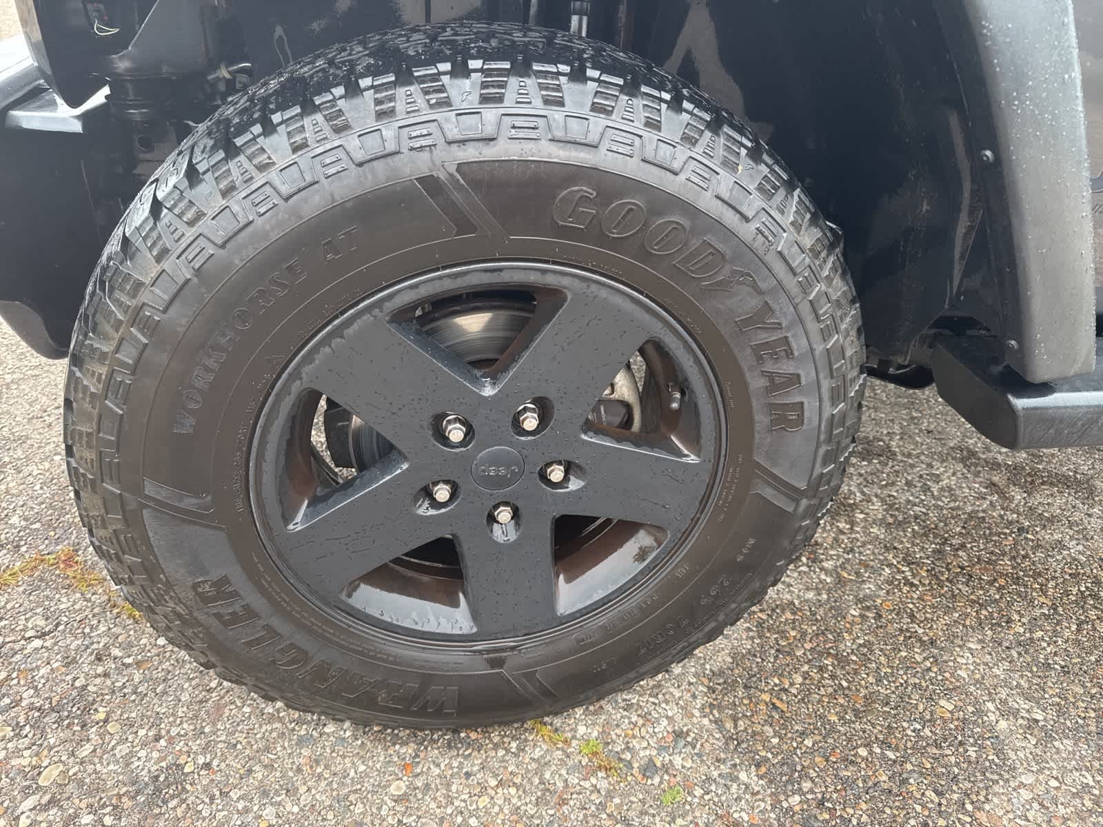 Thumbnail: 2018 Jeep Wrangler - 25