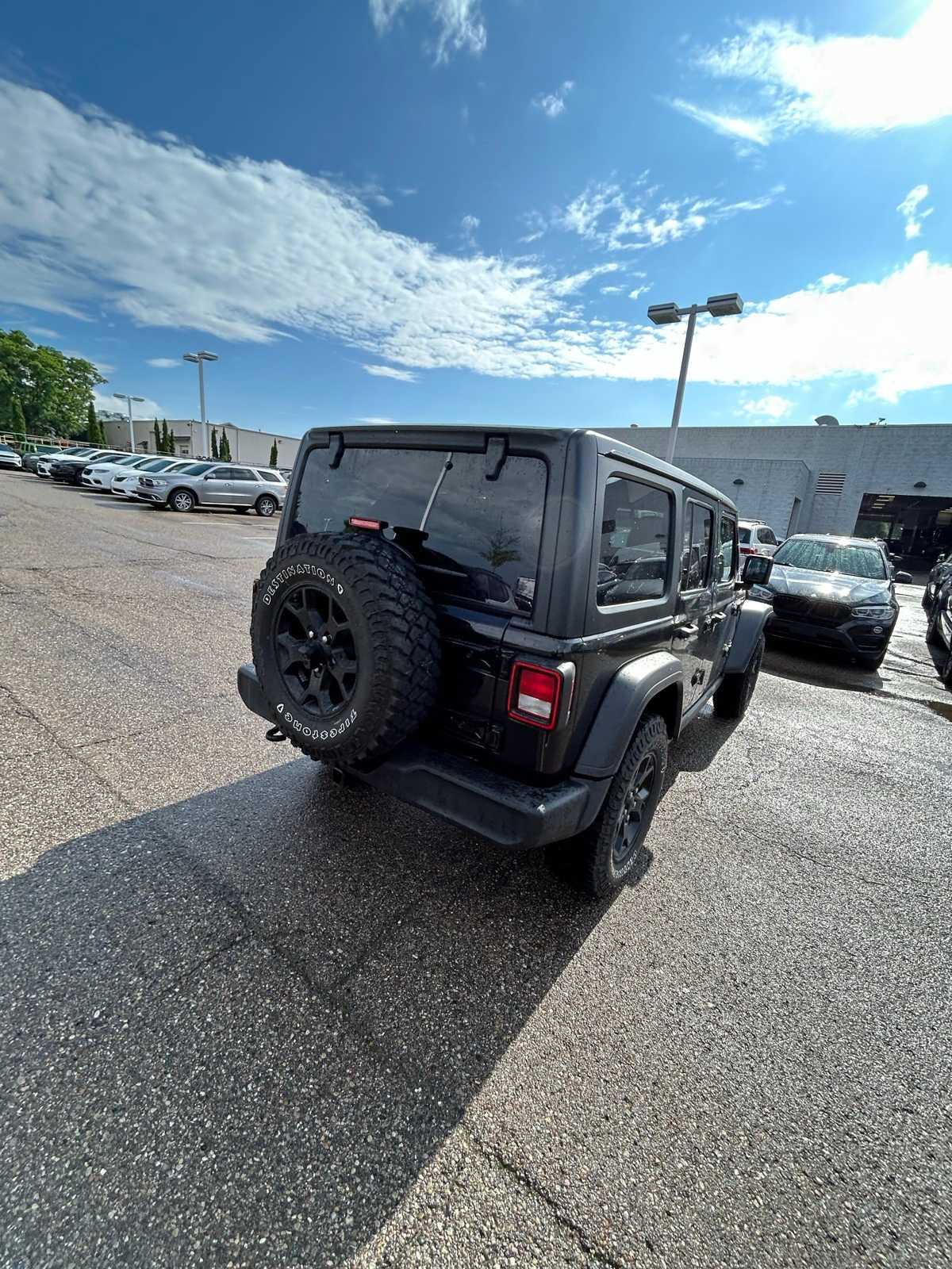 Thumbnail: 2021 Jeep Wrangler - 16