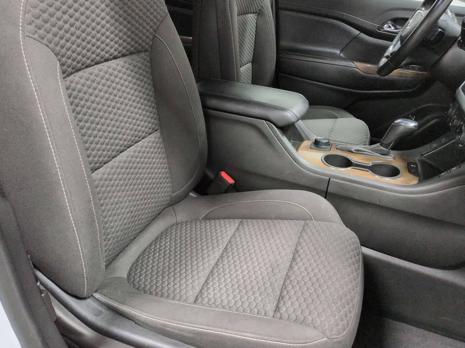 Thumbnail: 2019 GMC Acadia - 21