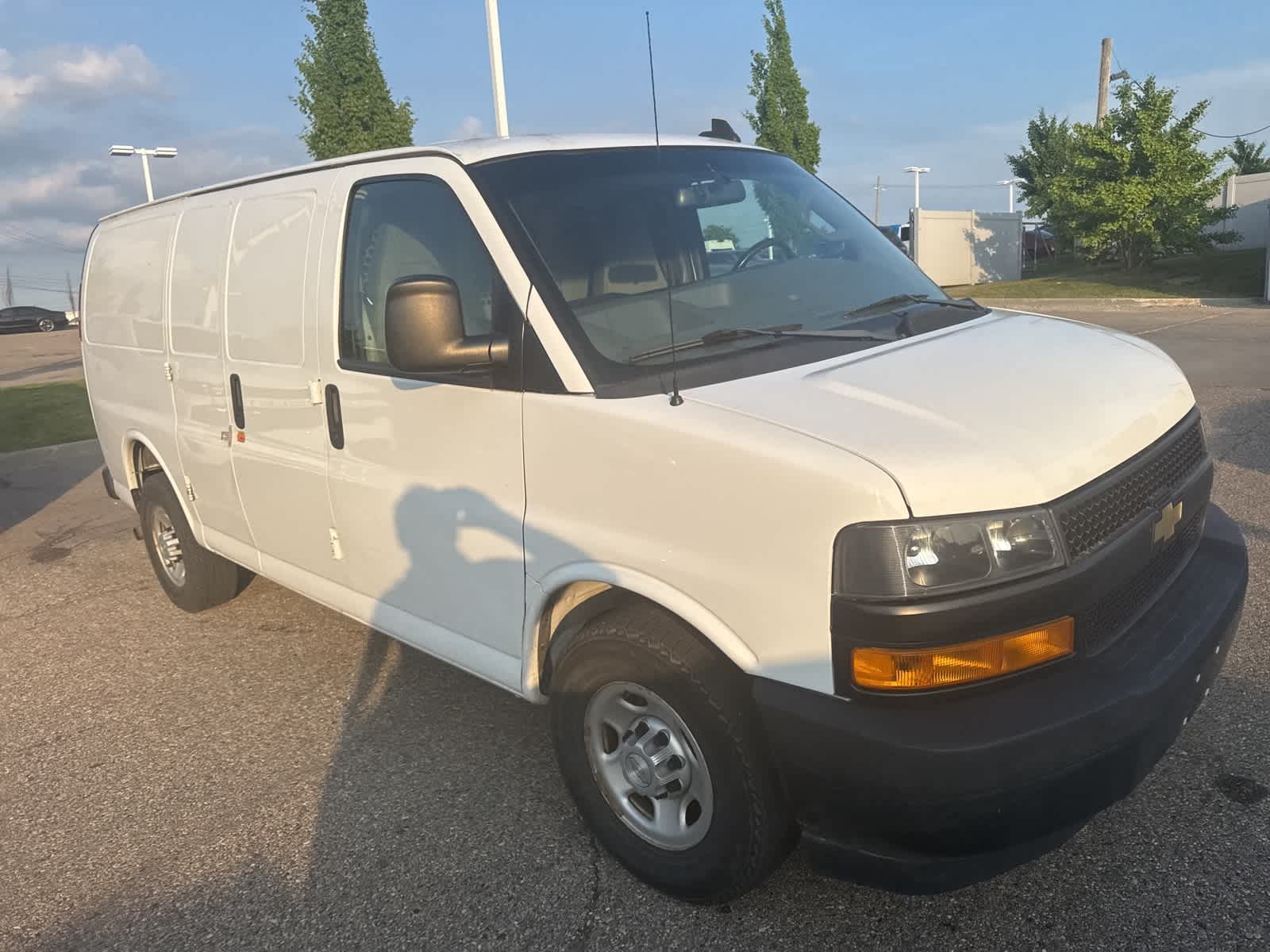 Thumbnail: 2018 Chevrolet Express - 8