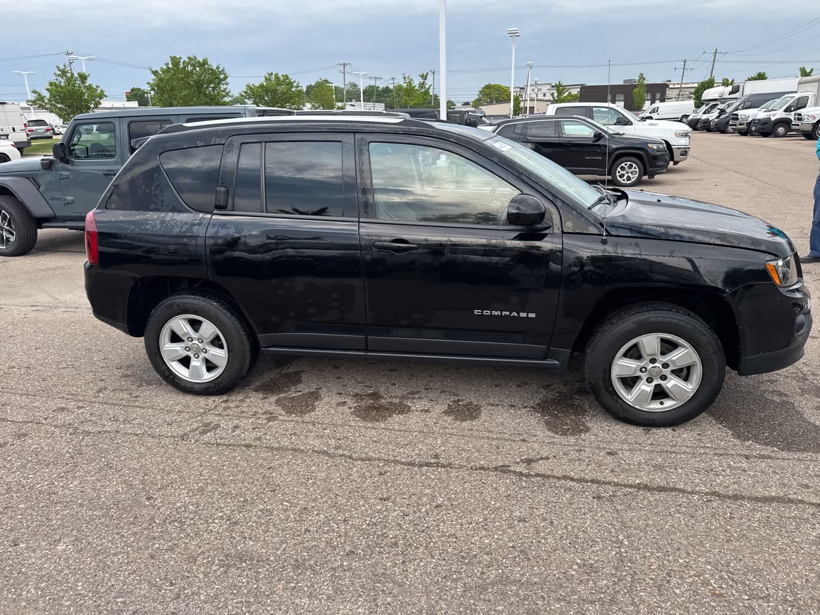 2016 Jeep Compass Latitude 10