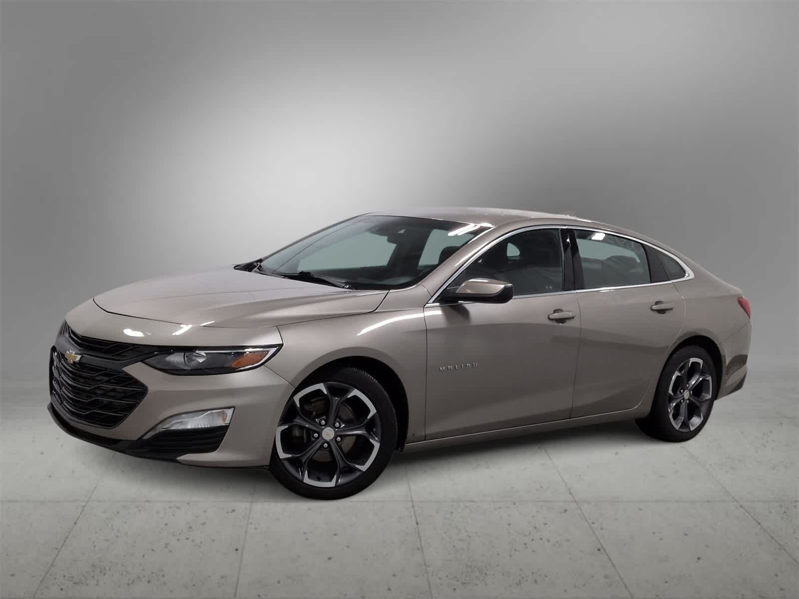 Thumbnail: 2023 Chevrolet Malibu - 1