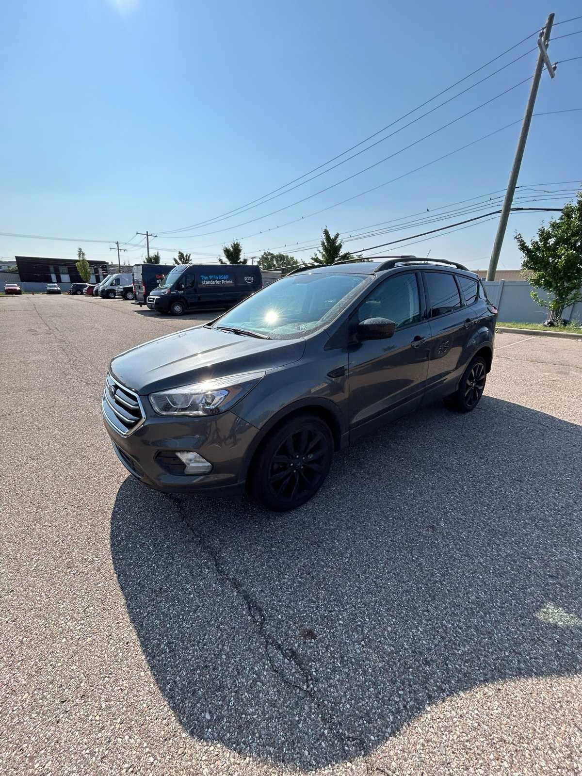 Thumbnail: 2019 Ford Escape - 1