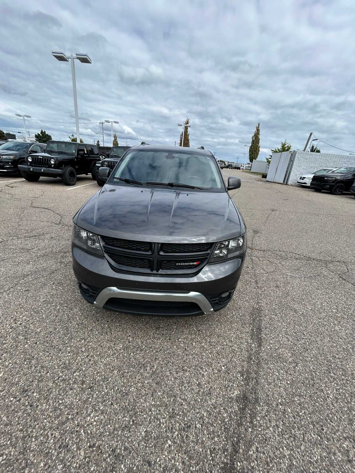 Thumbnail: 2019 Dodge Journey - 3