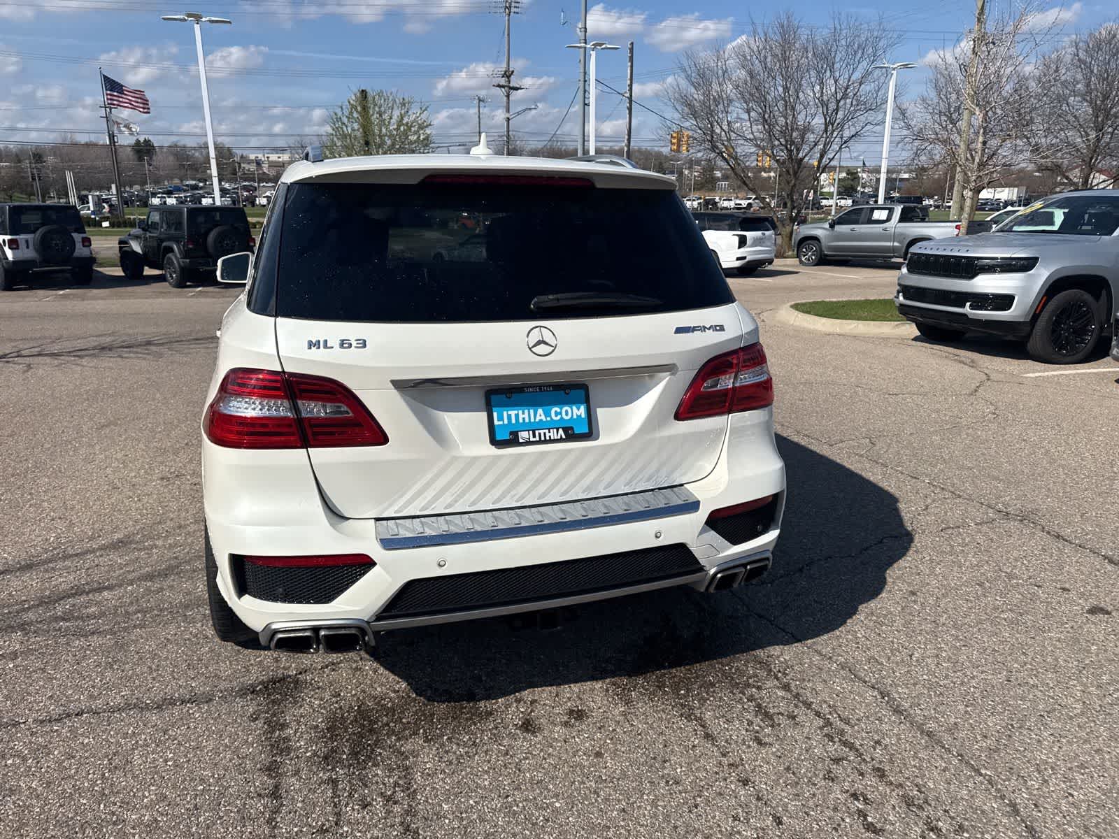 Thumbnail: 2014 Mercedes-Benz M-Class - 17