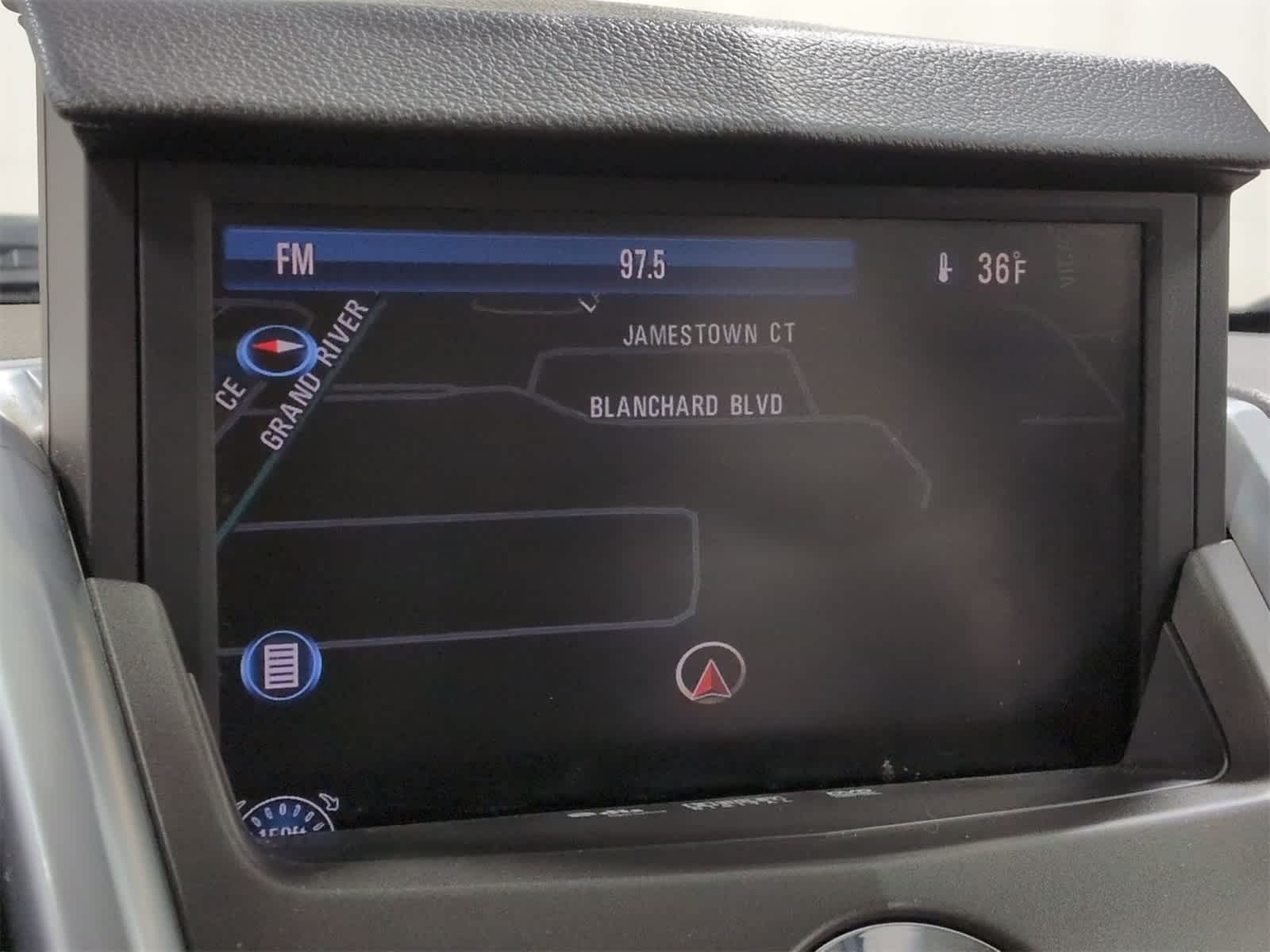 Thumbnail: 2010 Cadillac SRX - 31