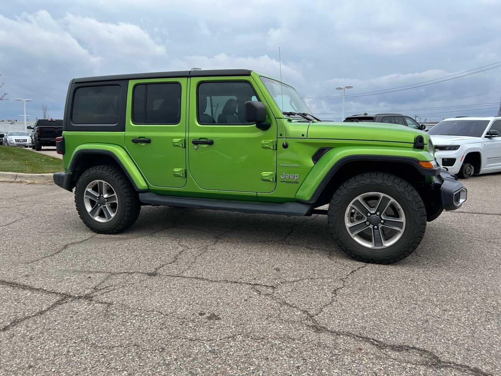 Thumbnail: 2018 Jeep Wrangler - 12