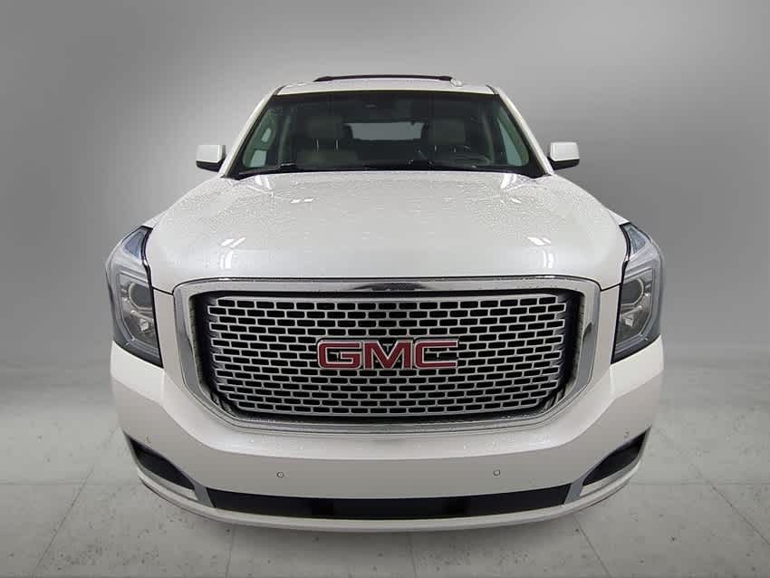 Thumbnail: 2017 GMC Yukon - 3