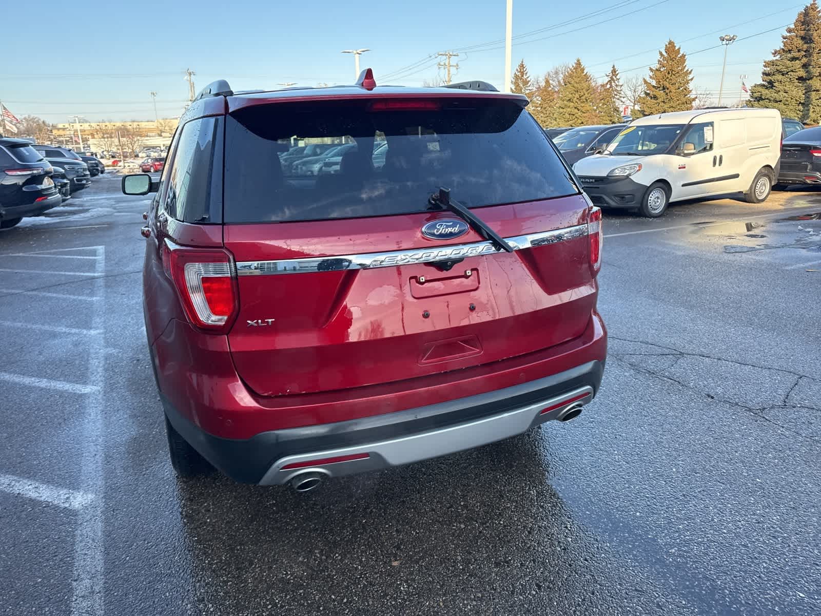 Thumbnail: 2017 Ford Explorer - 17