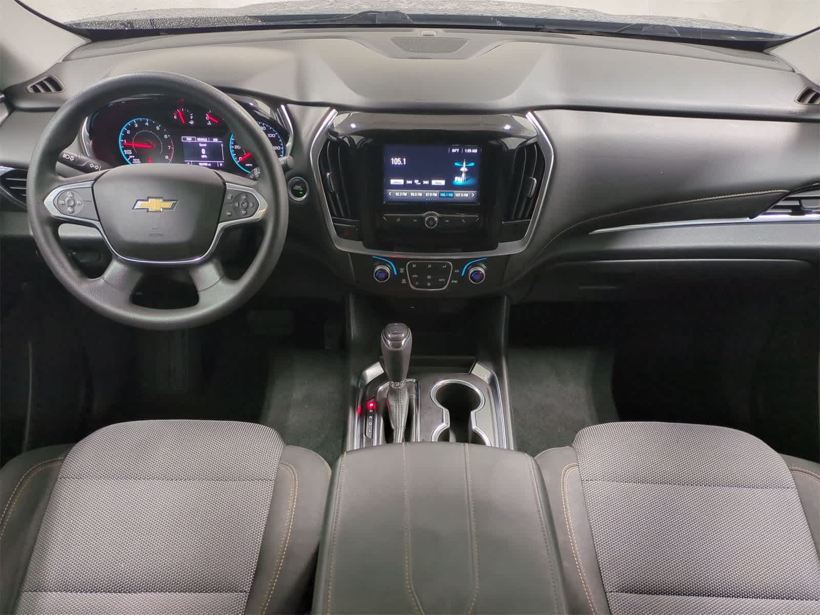 Thumbnail: 2018 Chevrolet Traverse - 16