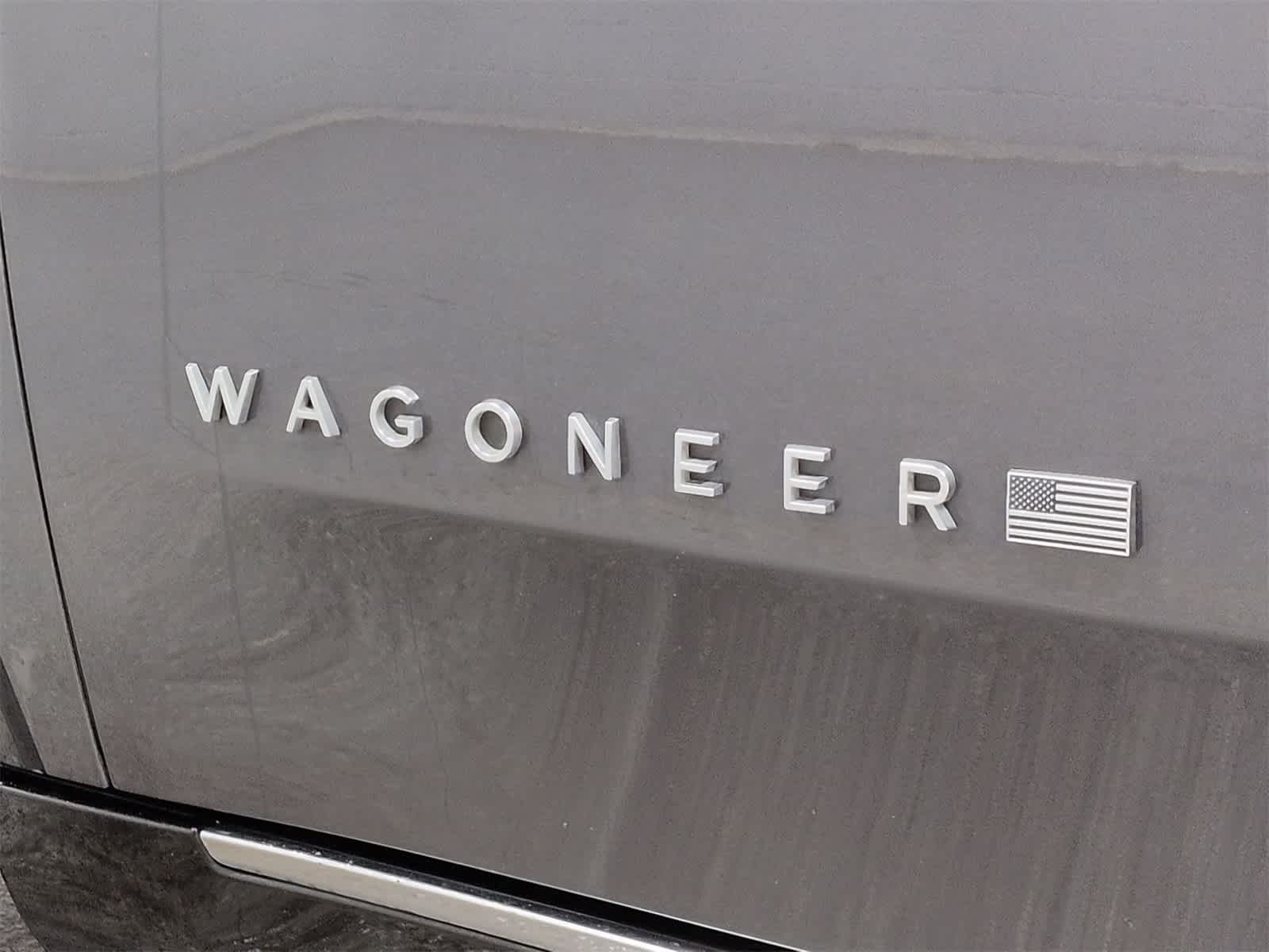 Thumbnail: 2022 Jeep Wagoneer - 13