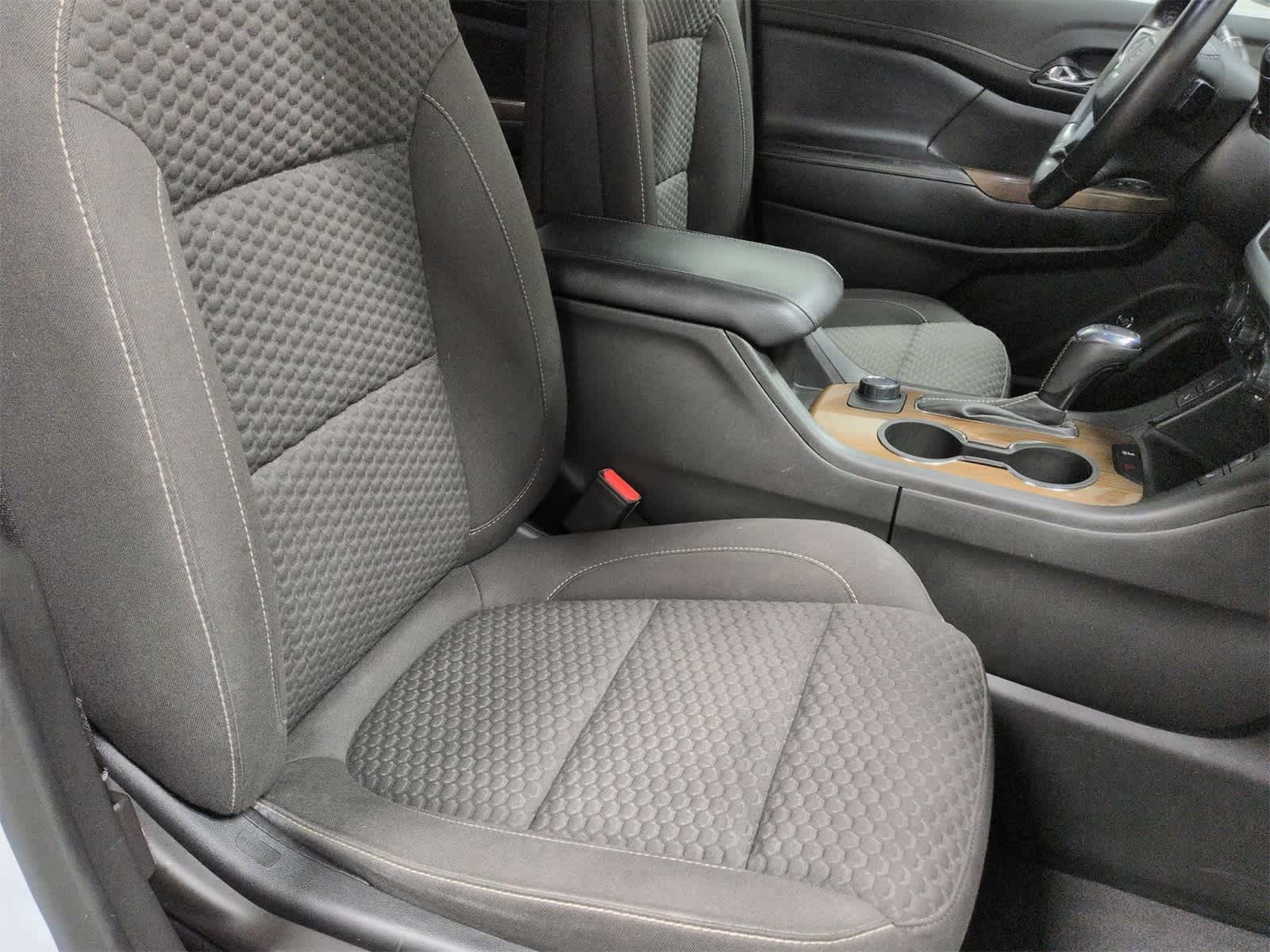 Thumbnail: 2019 GMC Acadia - 21