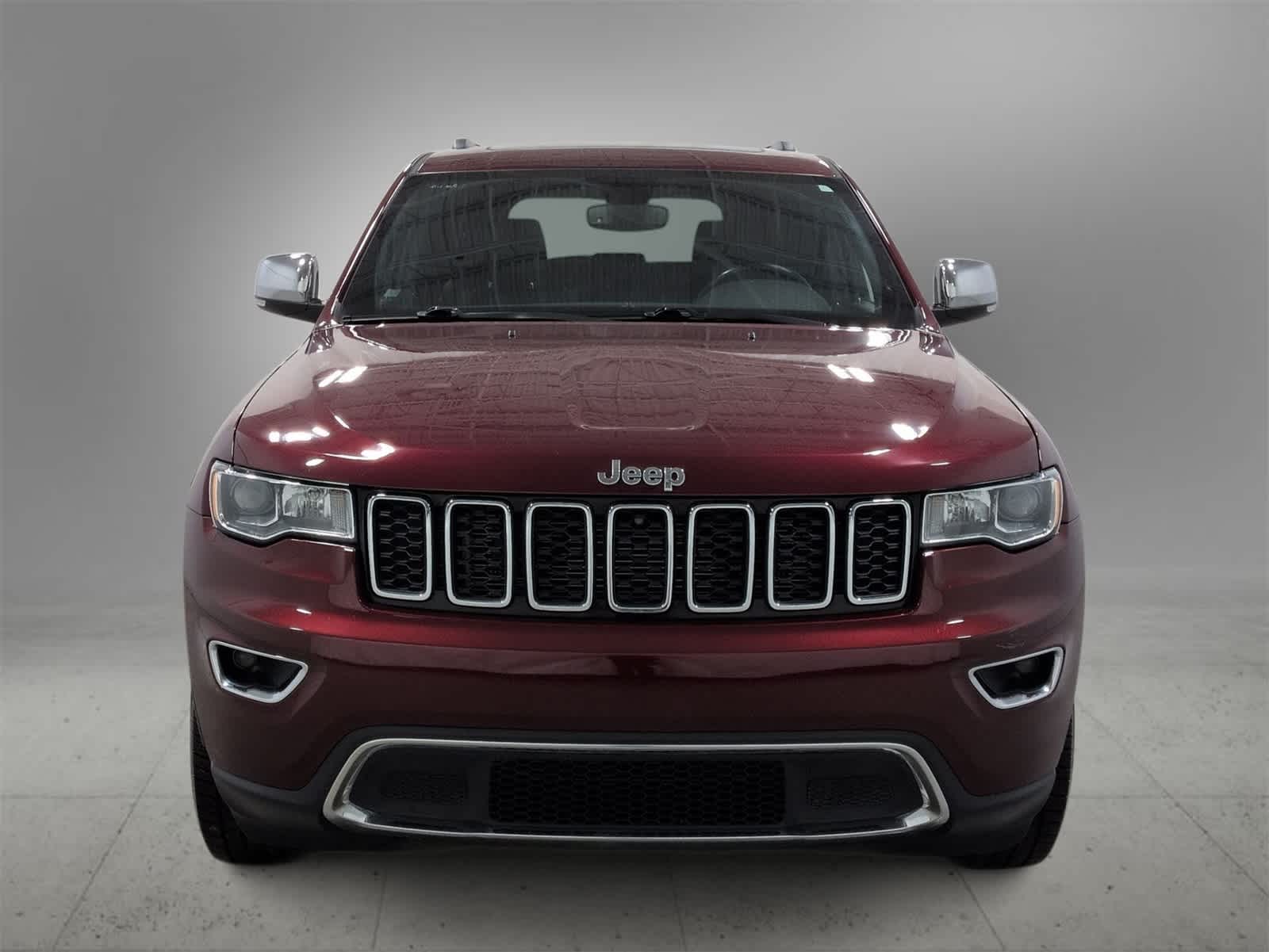 Thumbnail: 2020 Jeep Grand Cherokee - 3