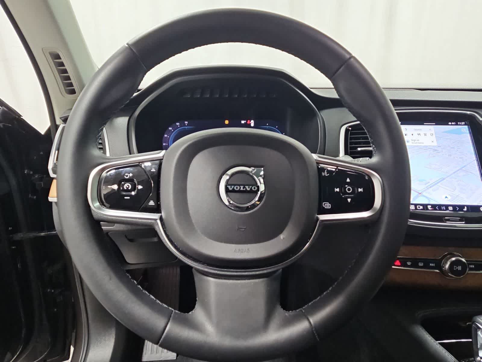 Thumbnail: 2023 Volvo XC90 - 22