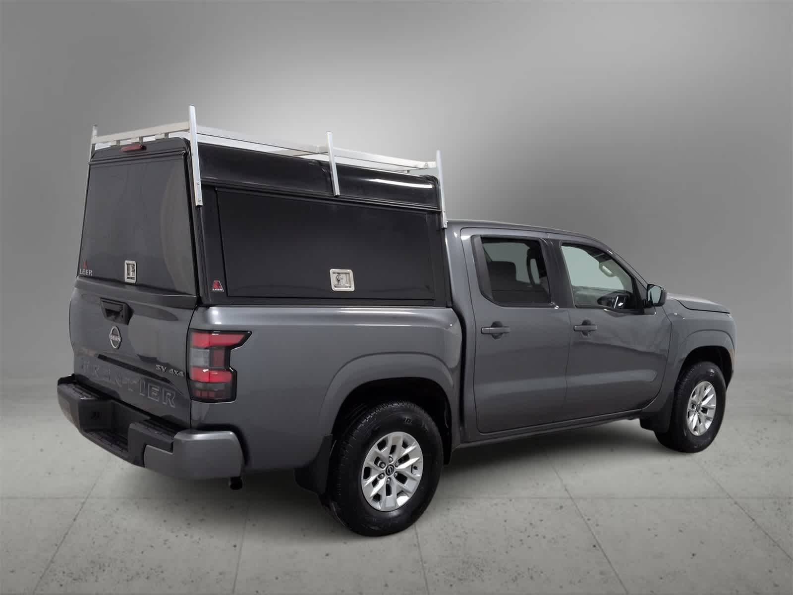 Thumbnail: 2024 Nissan Frontier - 8