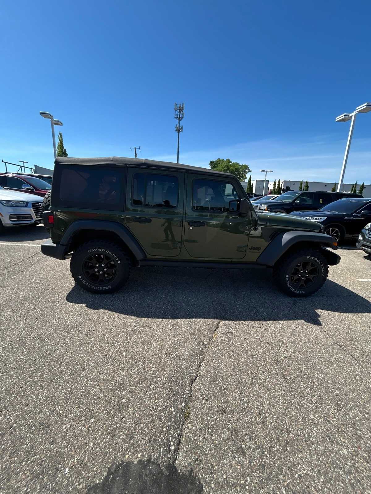 Thumbnail: 2021 Jeep Wrangler - 16