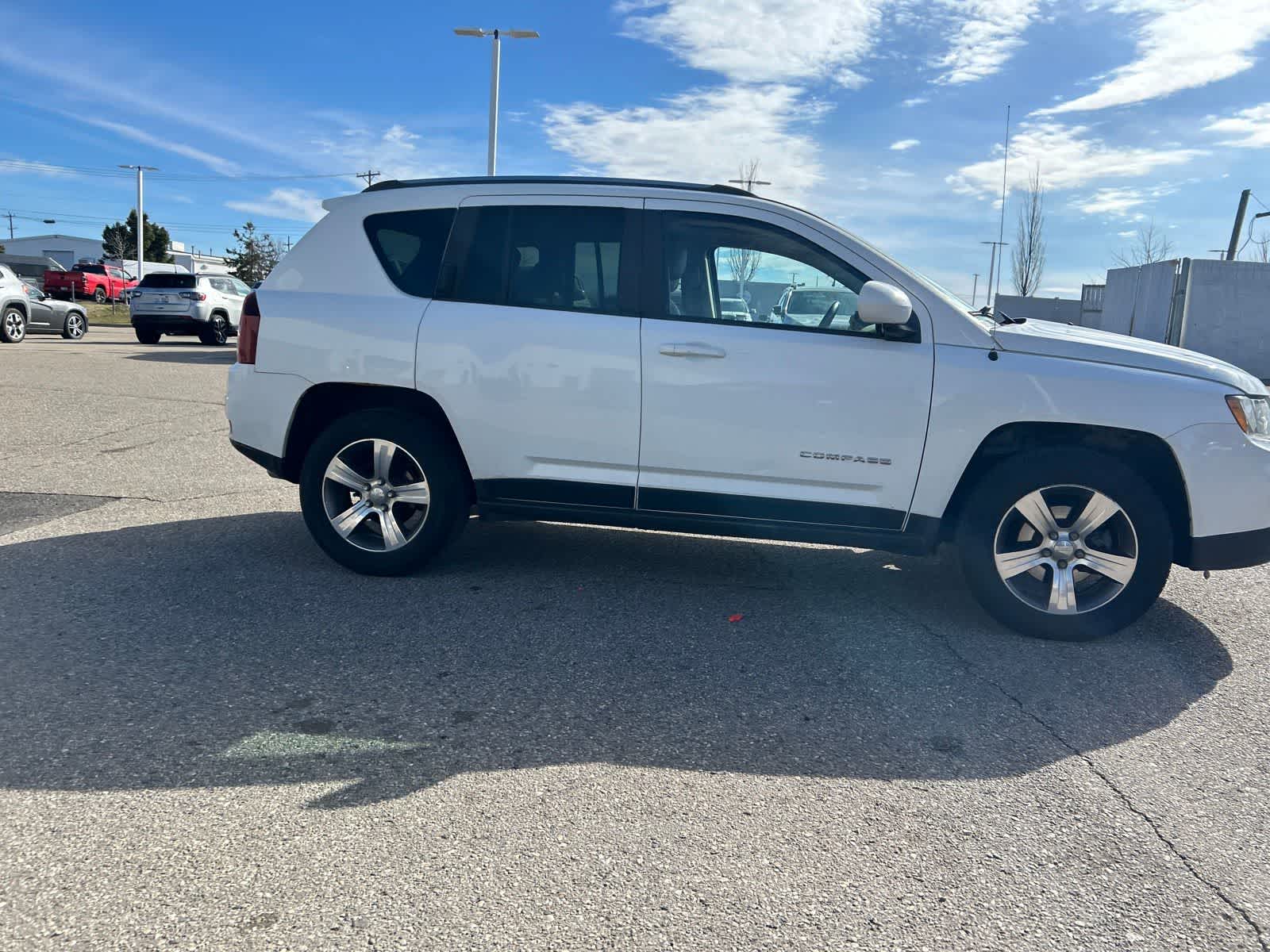 Thumbnail: 2017 Jeep Compass - 15