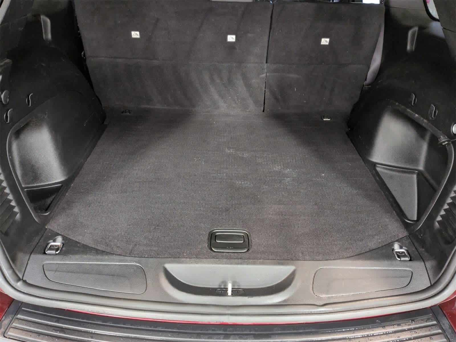 Thumbnail: 2021 Jeep Grand Cherokee - 35