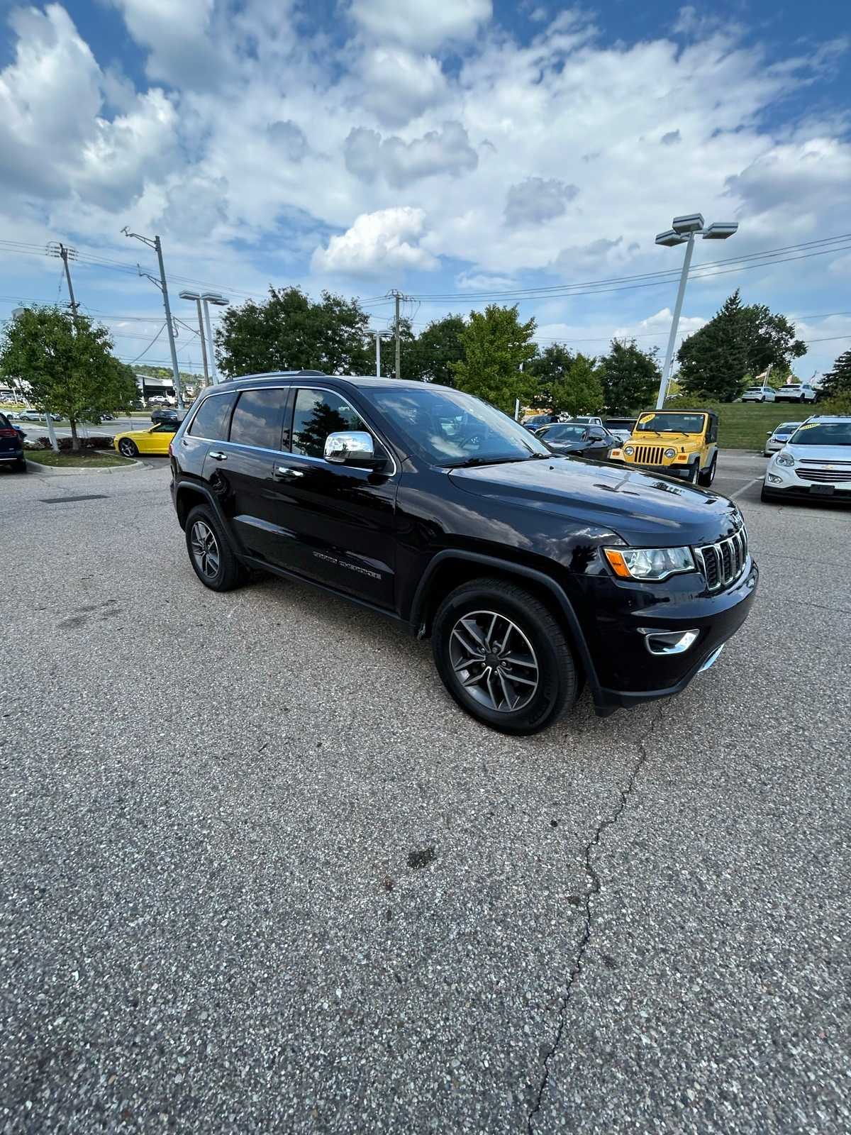 Thumbnail: 2019 Jeep Grand Cherokee - 7