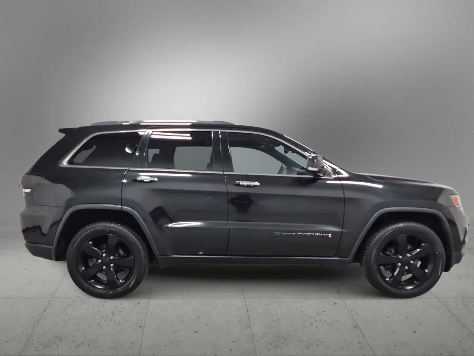 Thumbnail: 2014 Jeep Grand Cherokee - 9