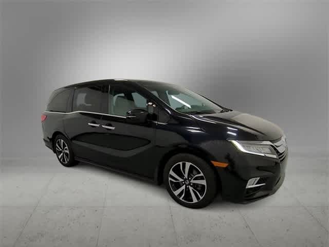 Used 2018 Honda Odyssey Elite with VIN 5FNRL6H90JB029067 for sale in Farmington, MI