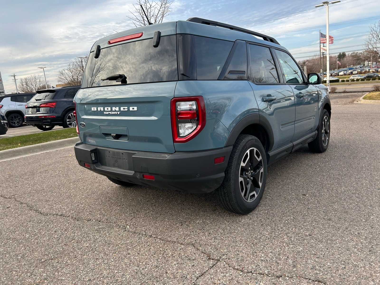 Thumbnail: 2023 Ford Bronco Sport - 16