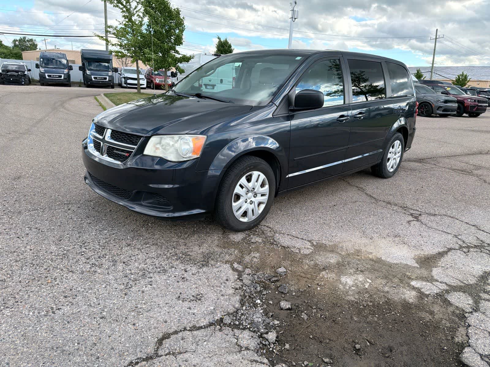 2014 Dodge Grand Caravan SE -
                  Farmington Hills, MI