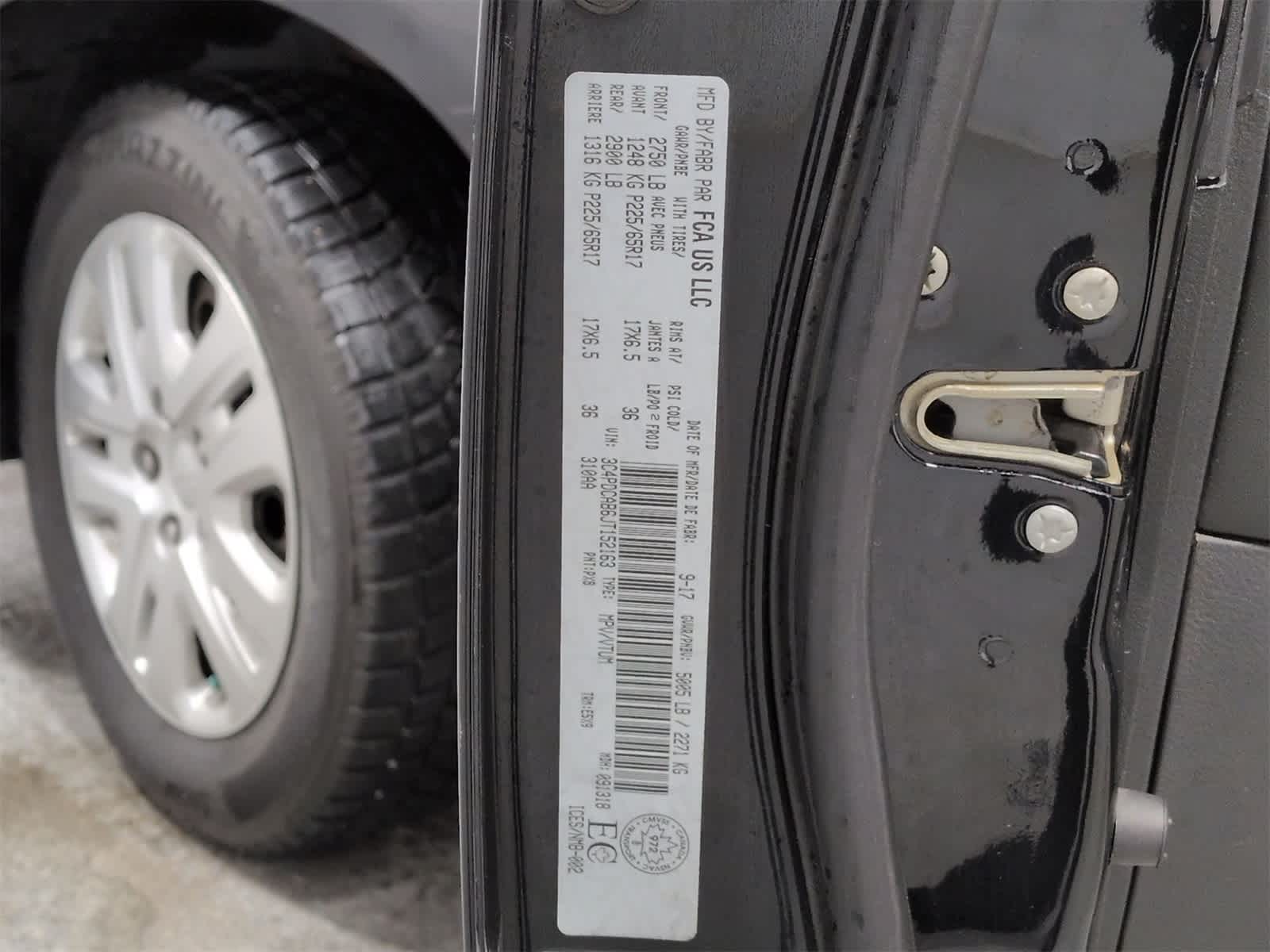 Thumbnail: 2018 Dodge Journey - 34