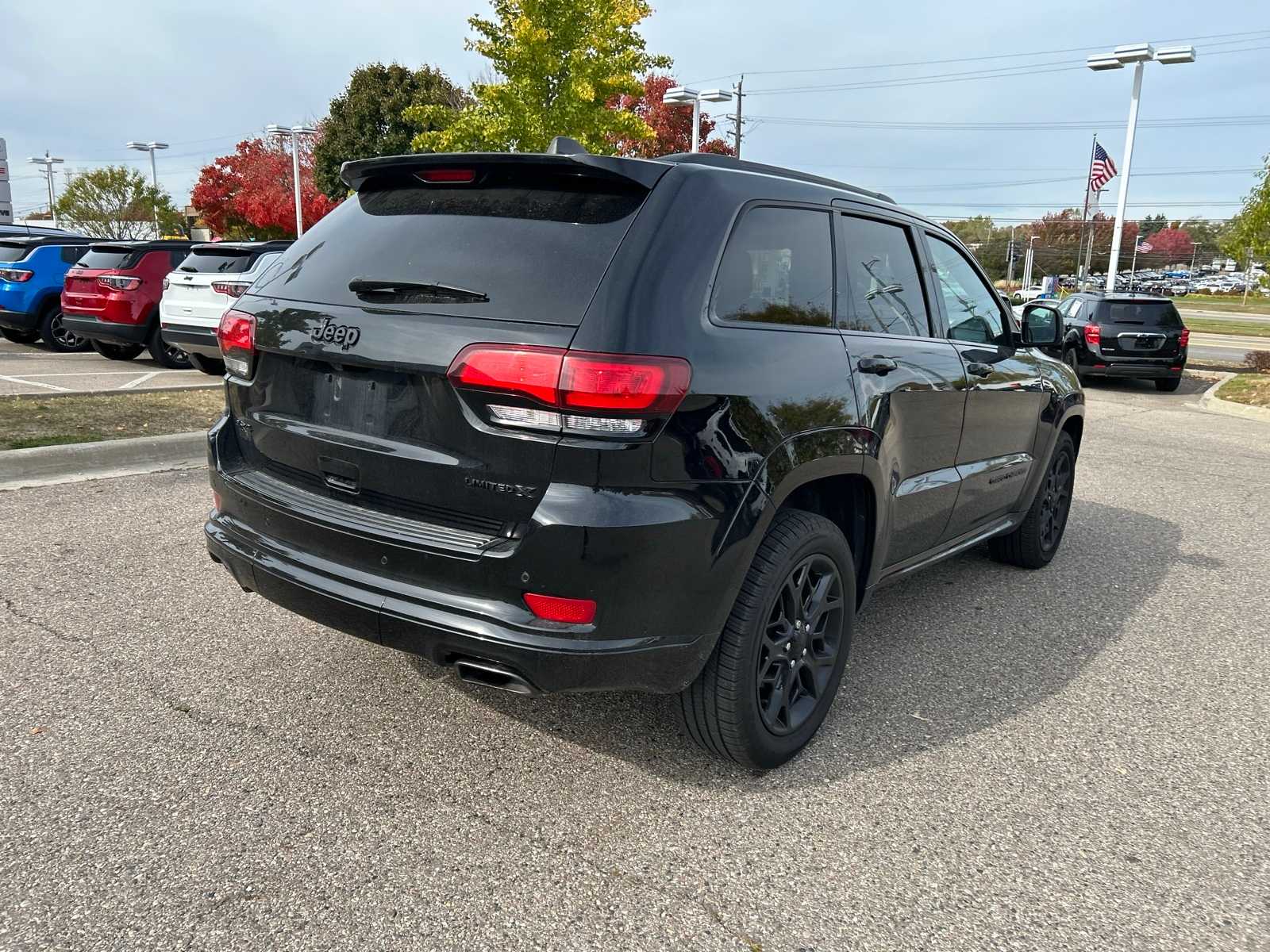 Thumbnail: 2021 Jeep Grand Cherokee - 15