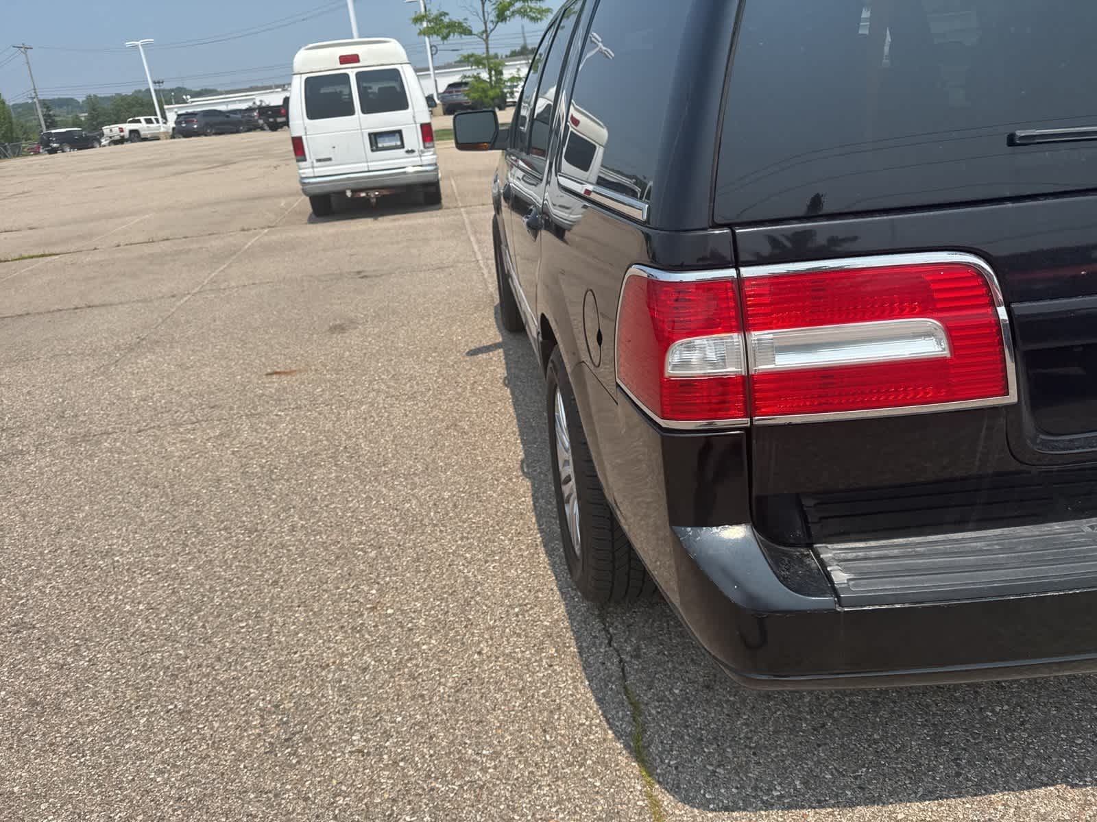 Thumbnail: 2008 Lincoln Navigator - 21