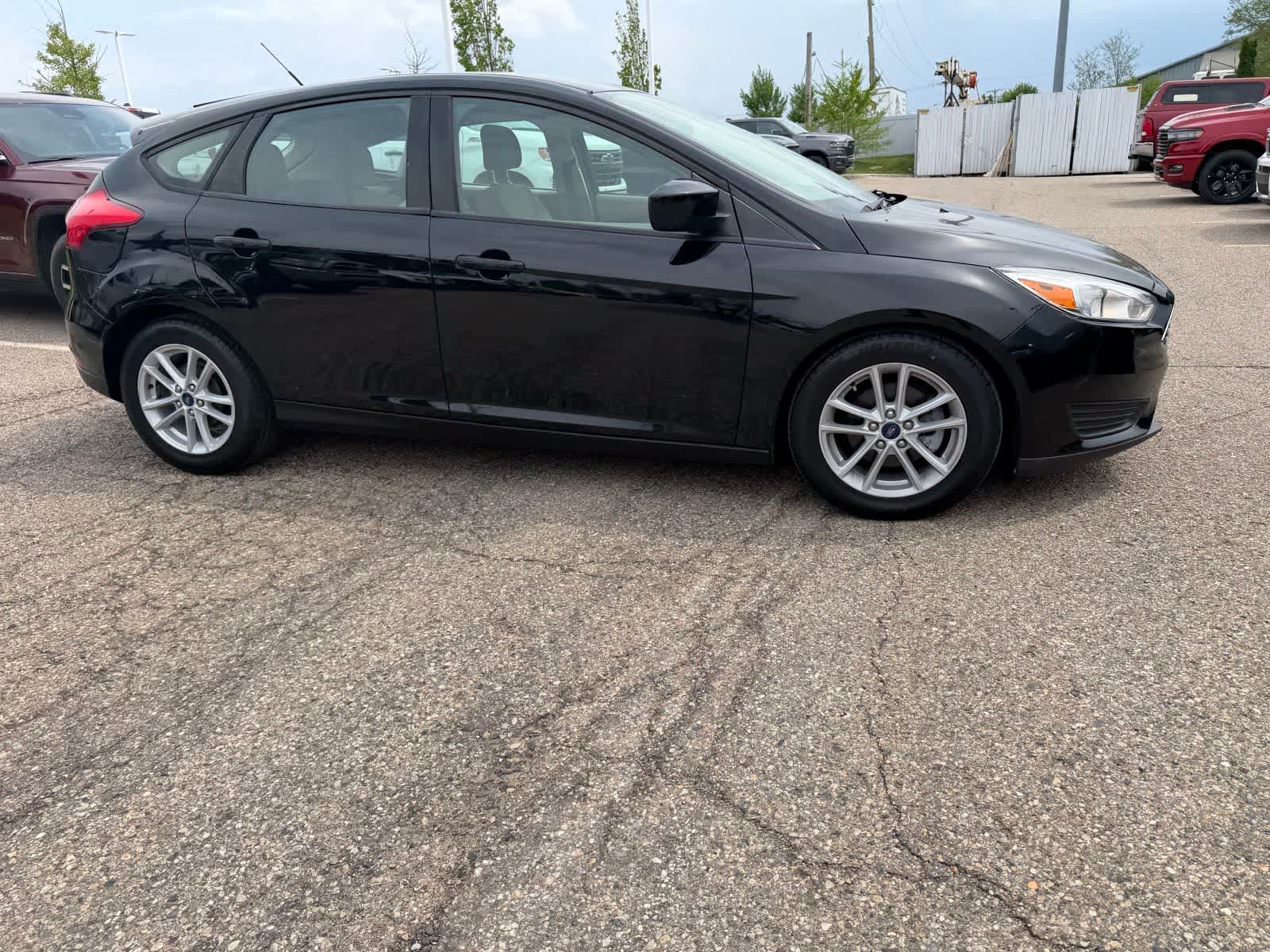 Thumbnail: 2018 Ford Focus - 8
