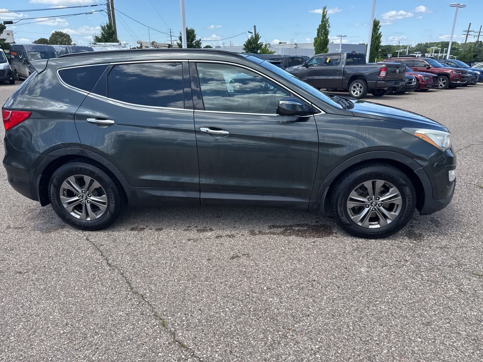 Thumbnail: 2014 Hyundai Santa Fe - 13
