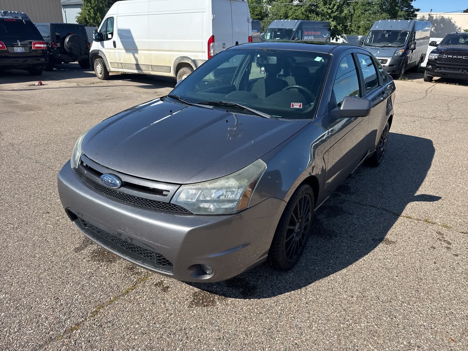 2010 Ford Focus SES -
                  Farmington Hills, MI