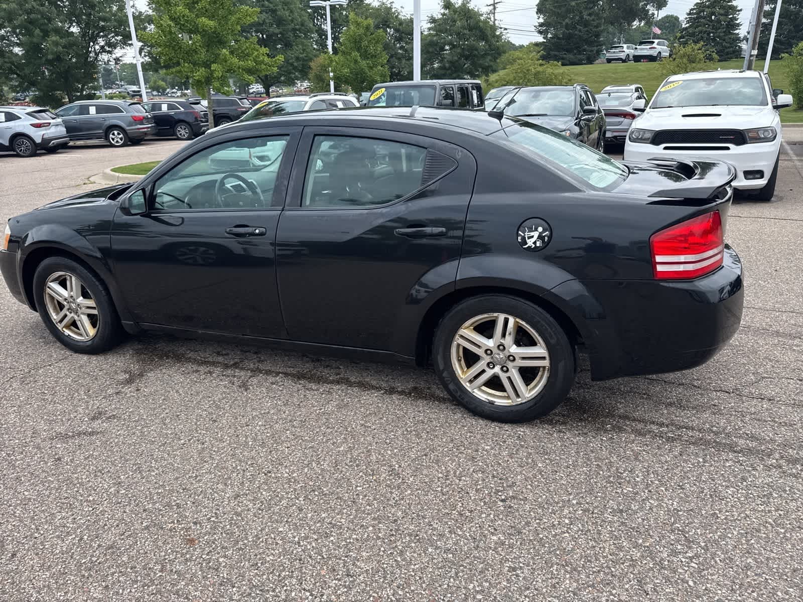 Thumbnail: 2010 Dodge Avenger - 25
