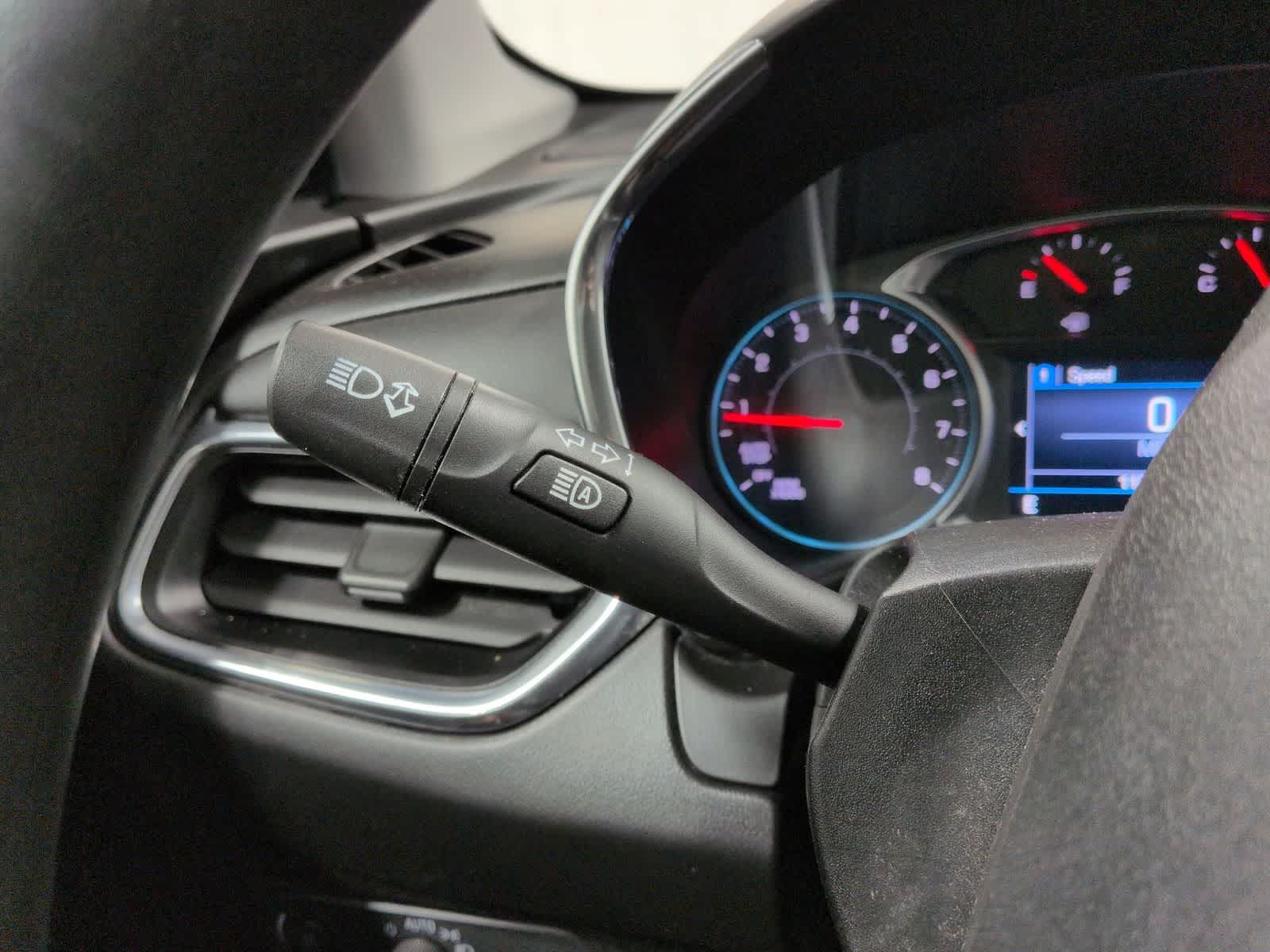 Thumbnail: 2021 Chevrolet Equinox - 27