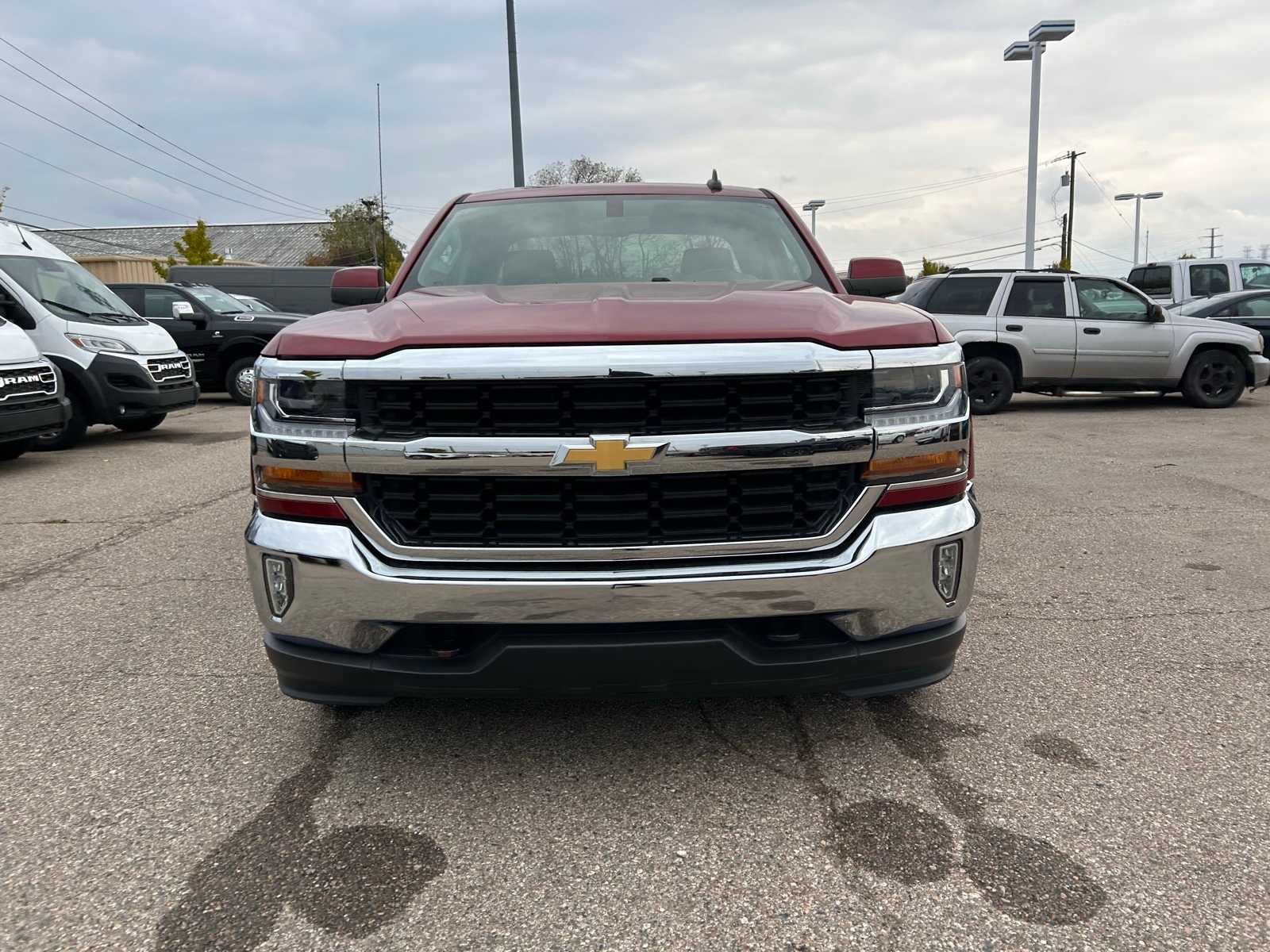 Thumbnail: 2018 Chevrolet Silverado 1500 - 7
