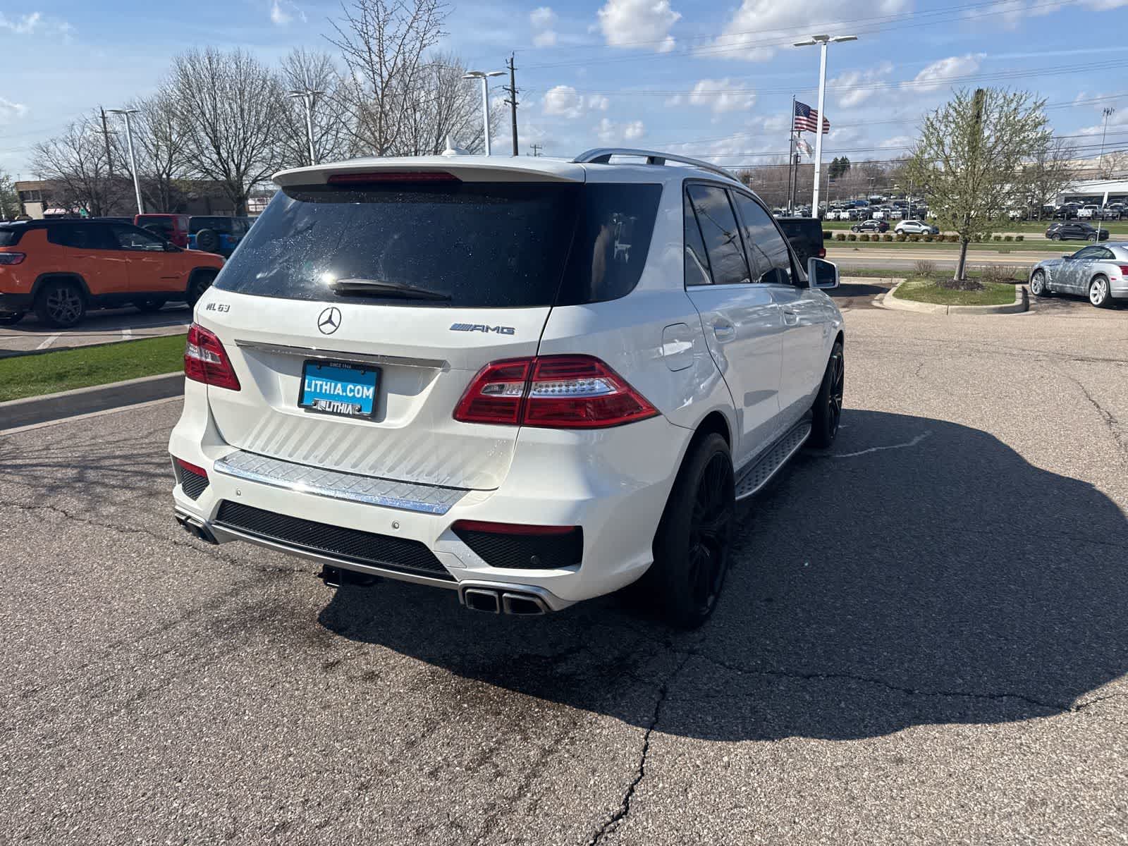 Thumbnail: 2014 Mercedes-Benz M-Class - 15