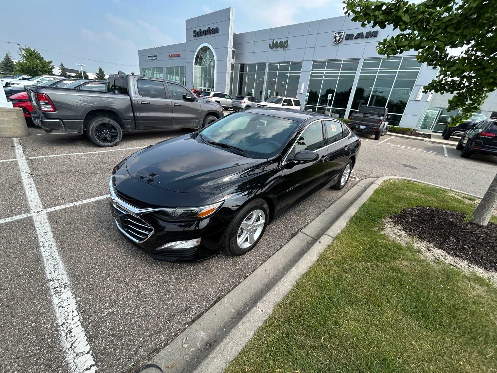 2022 Chevrolet Malibu LT -
                  Farmington Hills, MI
