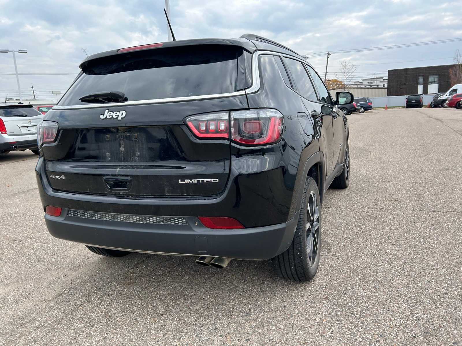 Thumbnail: 2022 Jeep Compass - 19