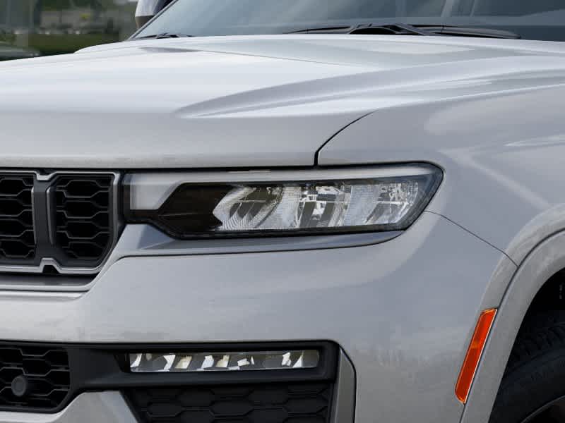 Thumbnail: 2026 Jeep Grand Cherokee L - 10